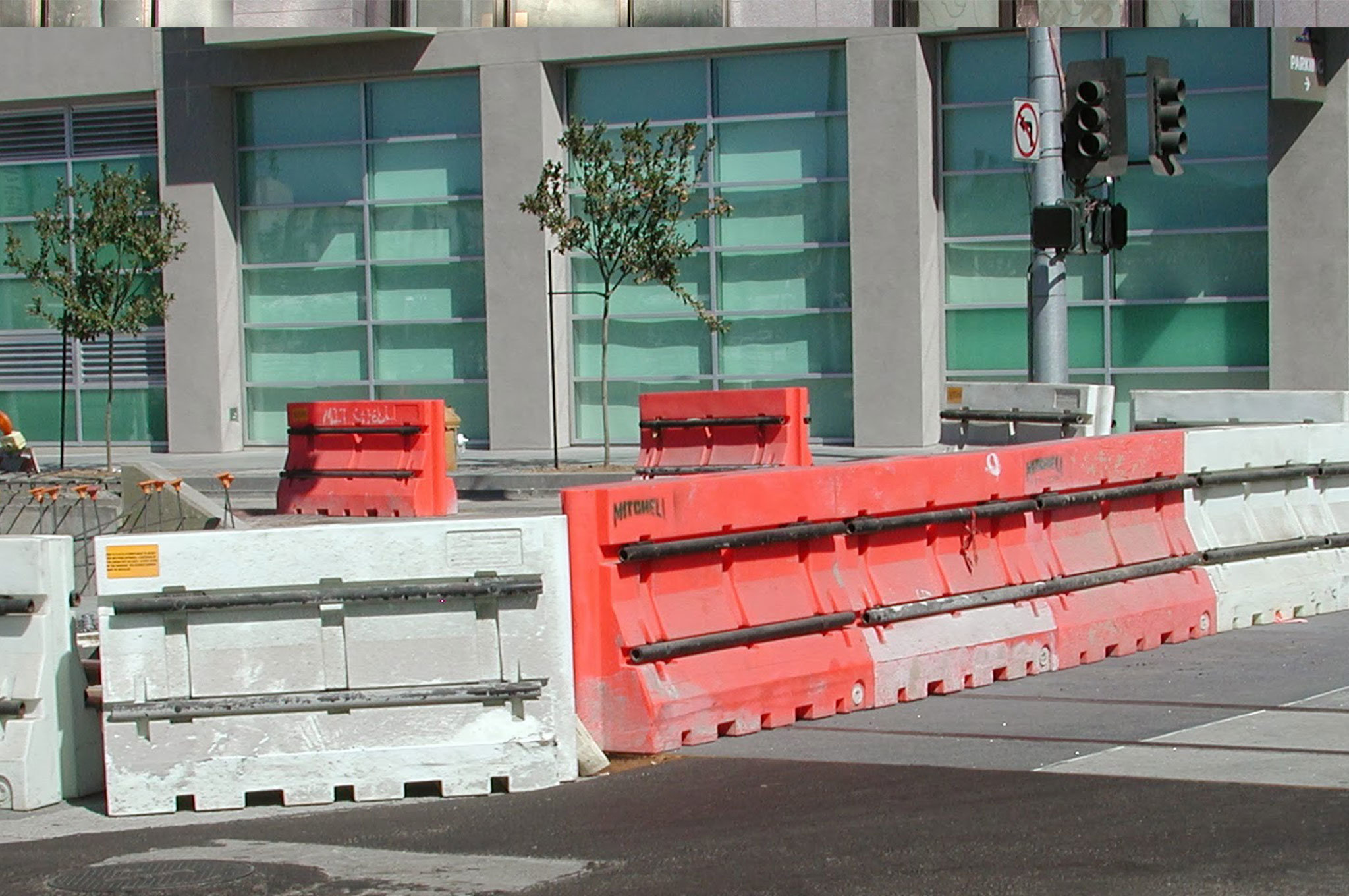 jersey barrier