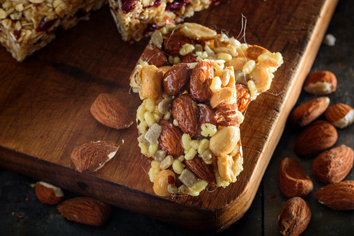 Crunchy peanut butter protein bars