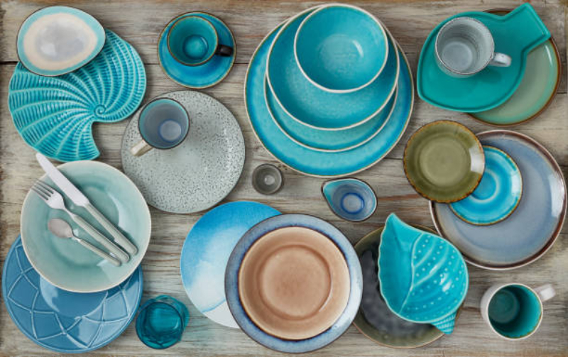 catering crockery