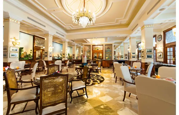 hotel with bar